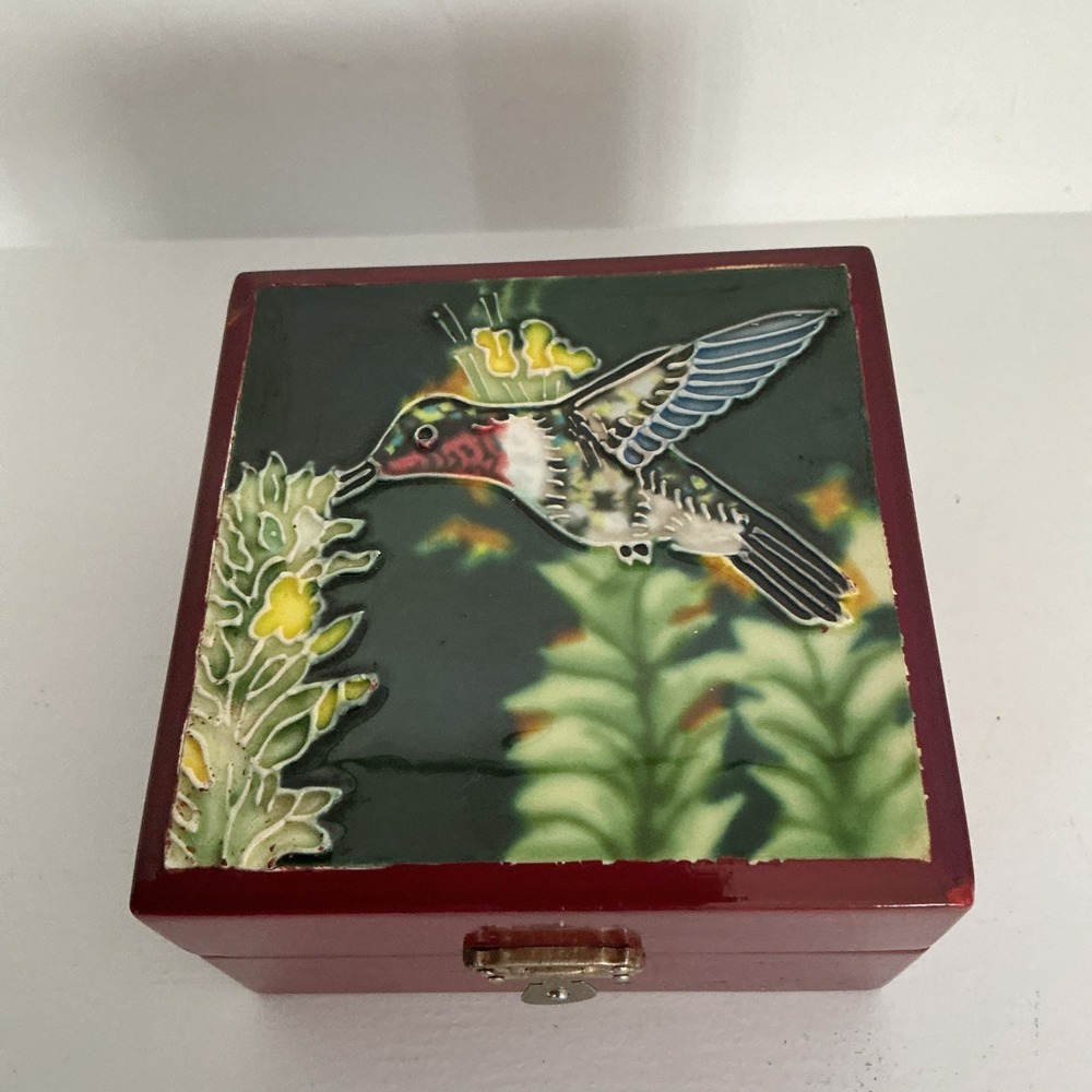 Hummingbird Colorful Ceramic & Wooden Lined Trinket Box 4.5" X 4.5"